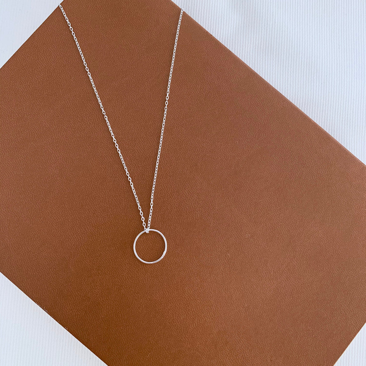 Collier argent 925 pendentif anneau rond Colombe photo 2