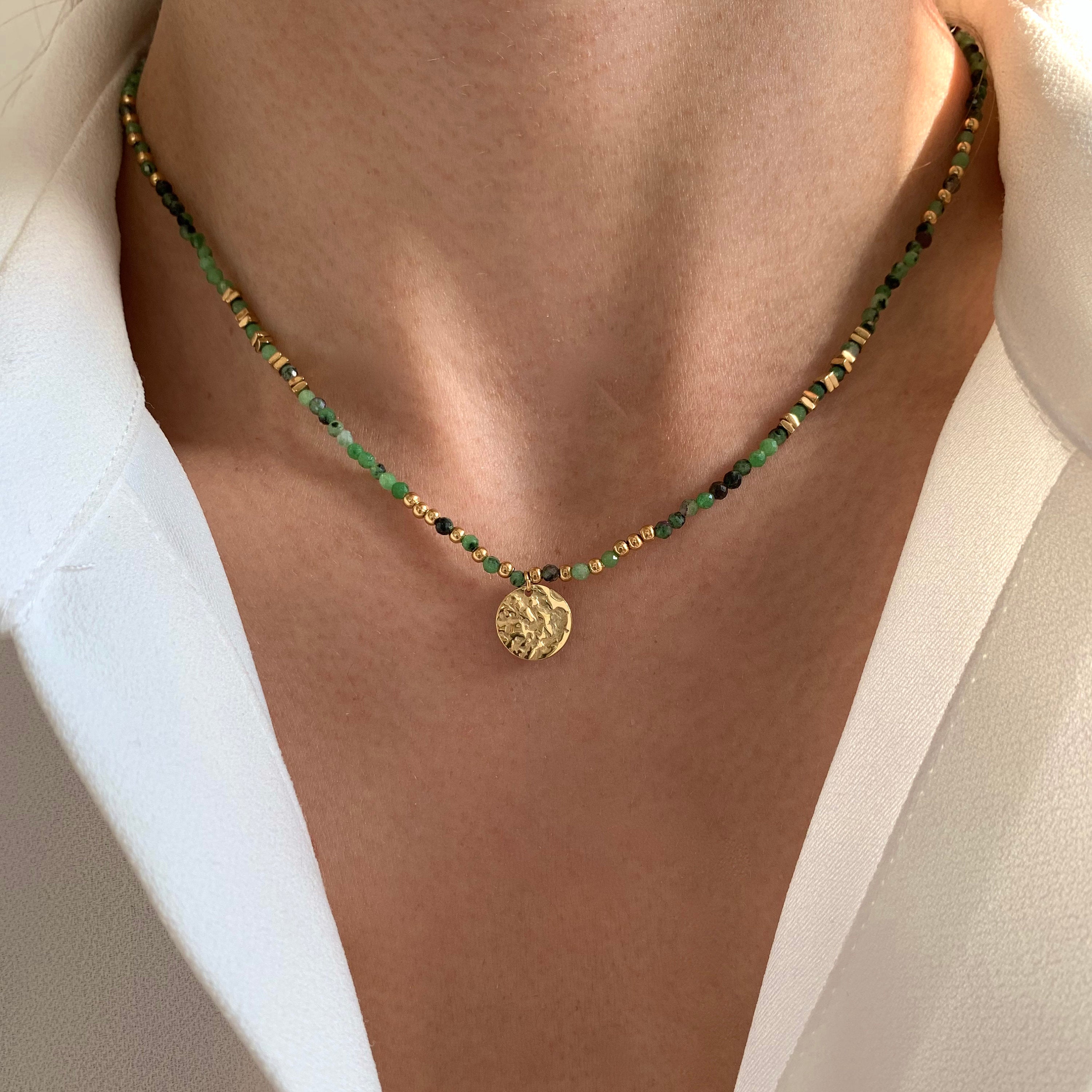 Collier pierre naturelle Apatite / Collier femme perles pendentif rond acier inoxydable