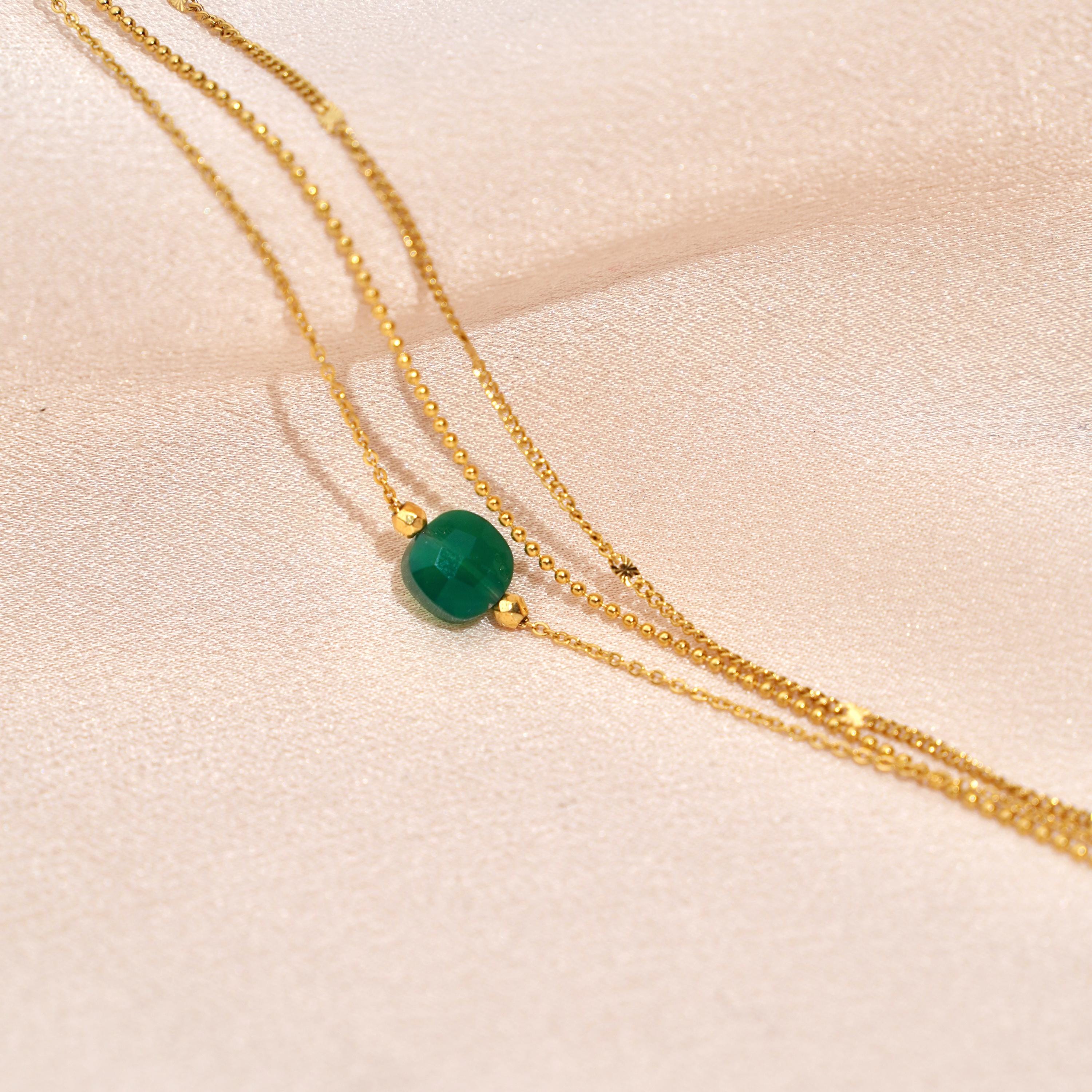 Bracelet femme acier inoxydable triple rang chaine fine pierre cristal vert