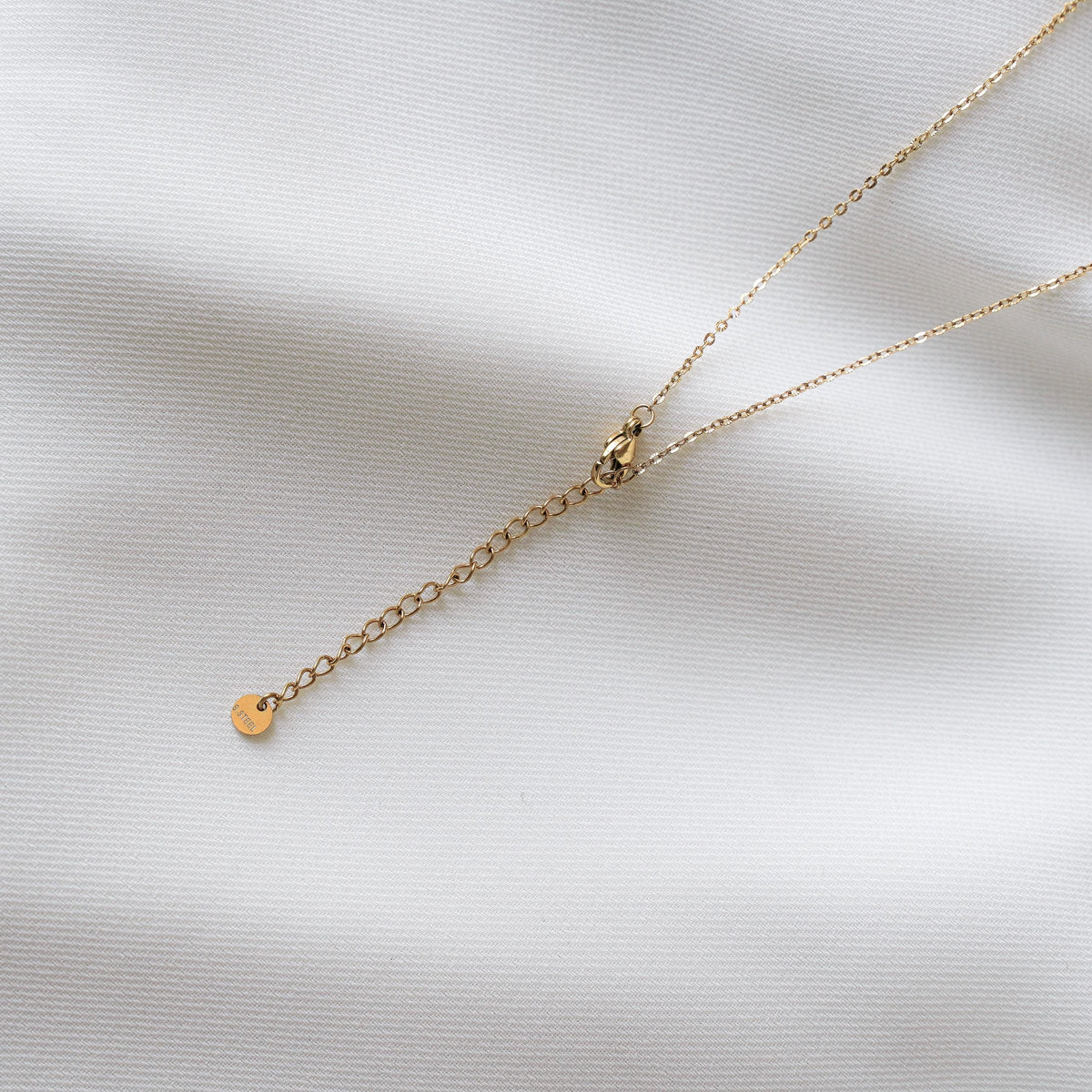 Collier acier inoxydable pendentif fleur et perle en nacre blanche / Collier femme fin chaine fleur dorée