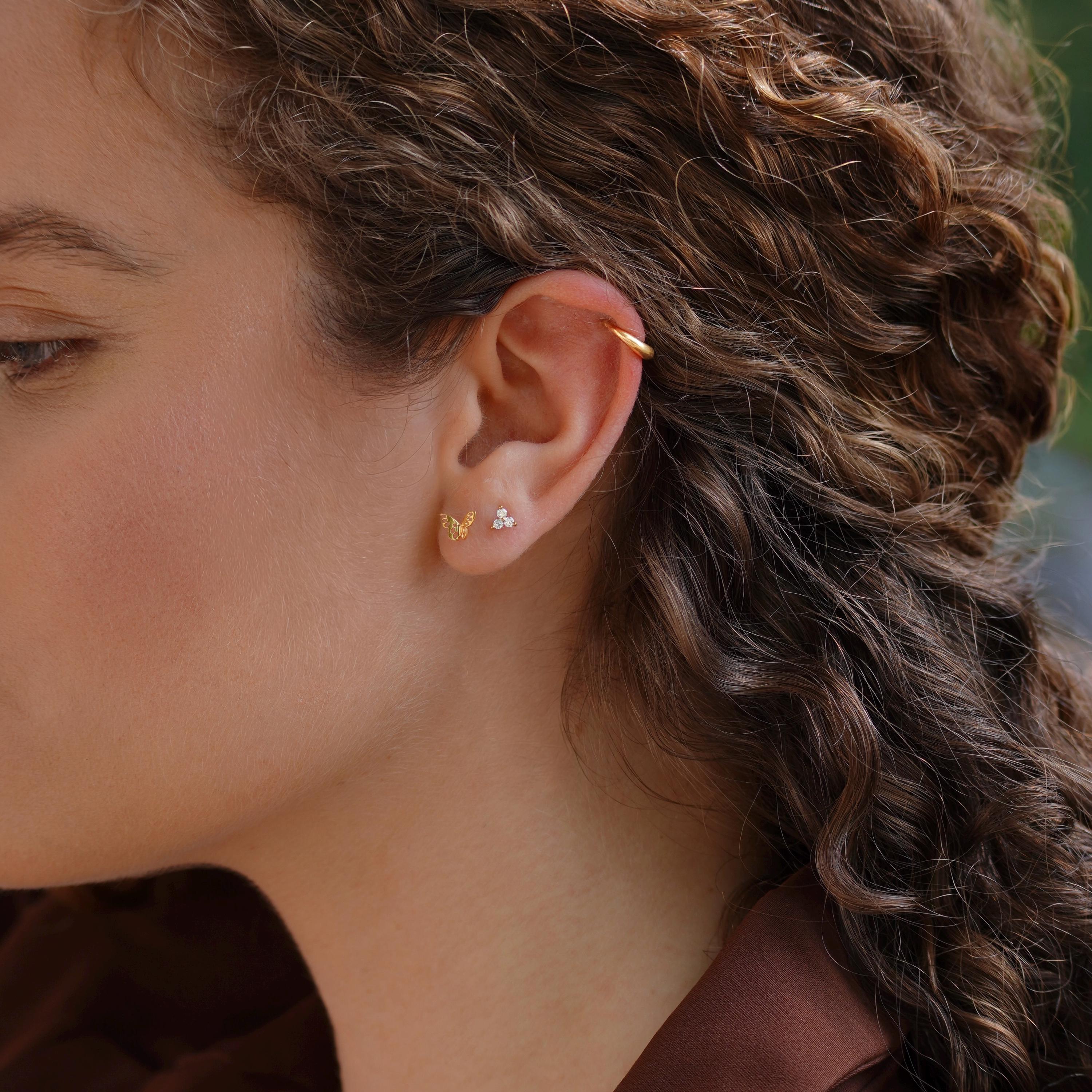 Piercing d'oreille en oxyde de zirconium et acier inoxydable / Boucle d'oreille minimaliste individuelle