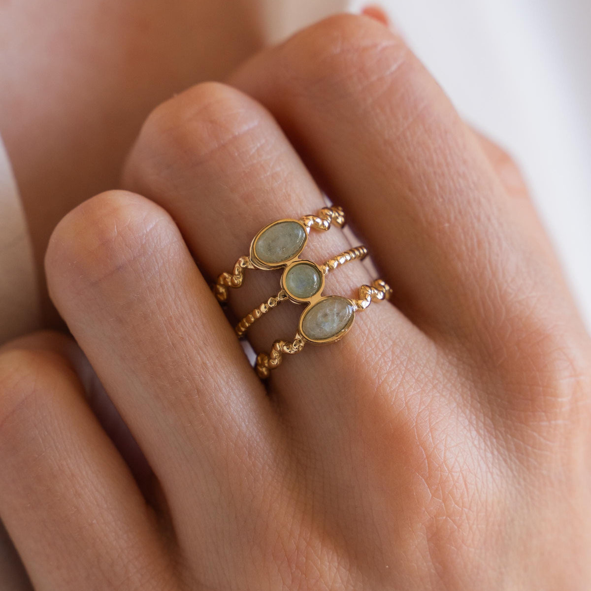 Bague femme acier inoxydable pierre naturelle aventurine ovale / bague double réglable dorée water resistant