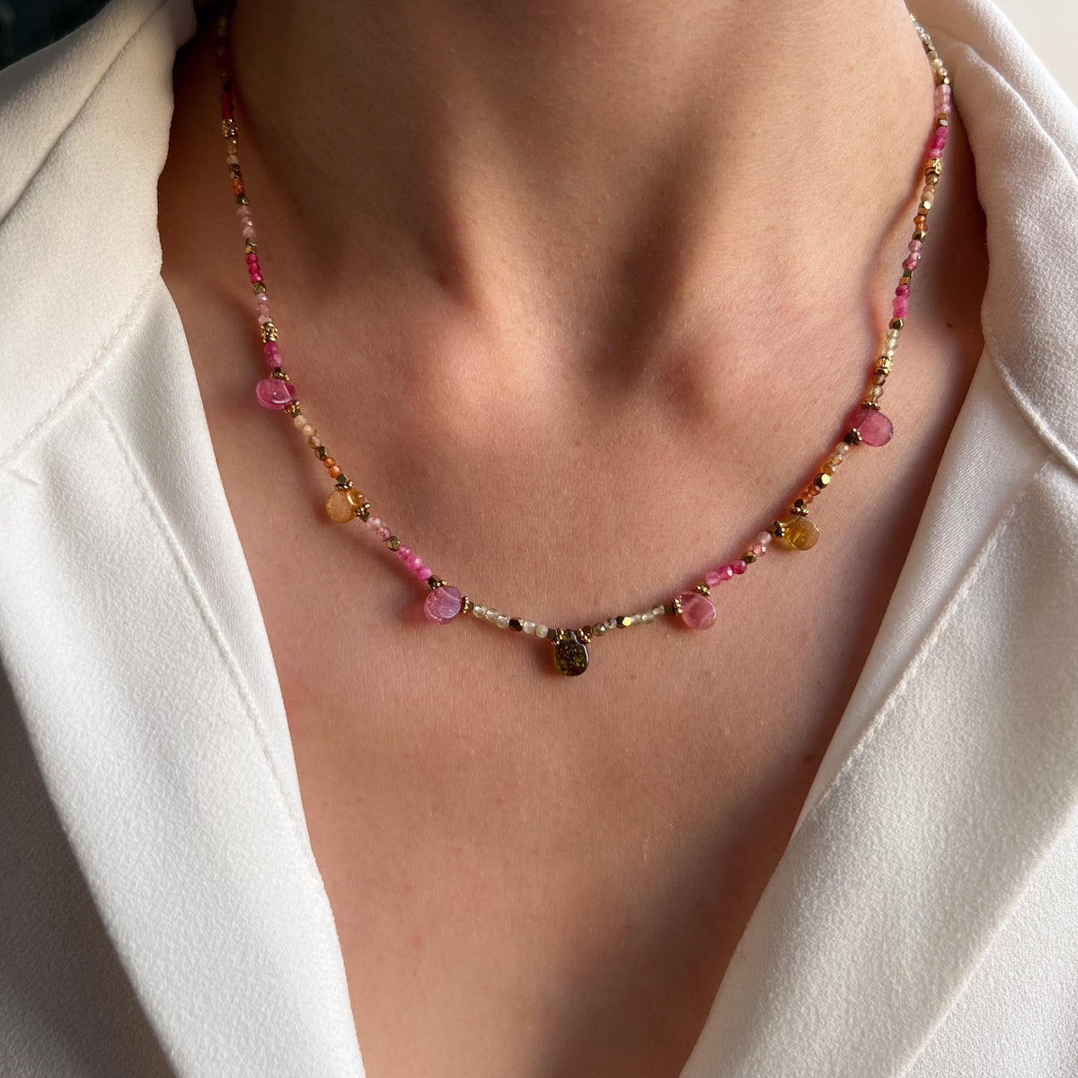 Collier pierres naturelles ras de cou Cécile photo 2