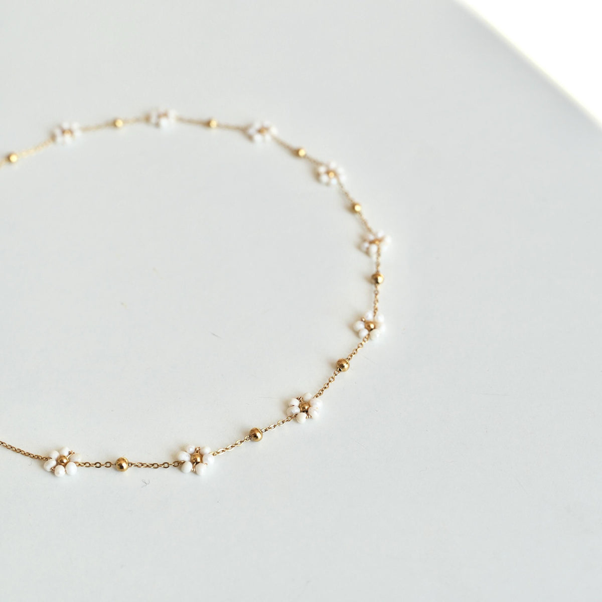 Collier fleurs perles d'eau douce Bagatelle photo 3