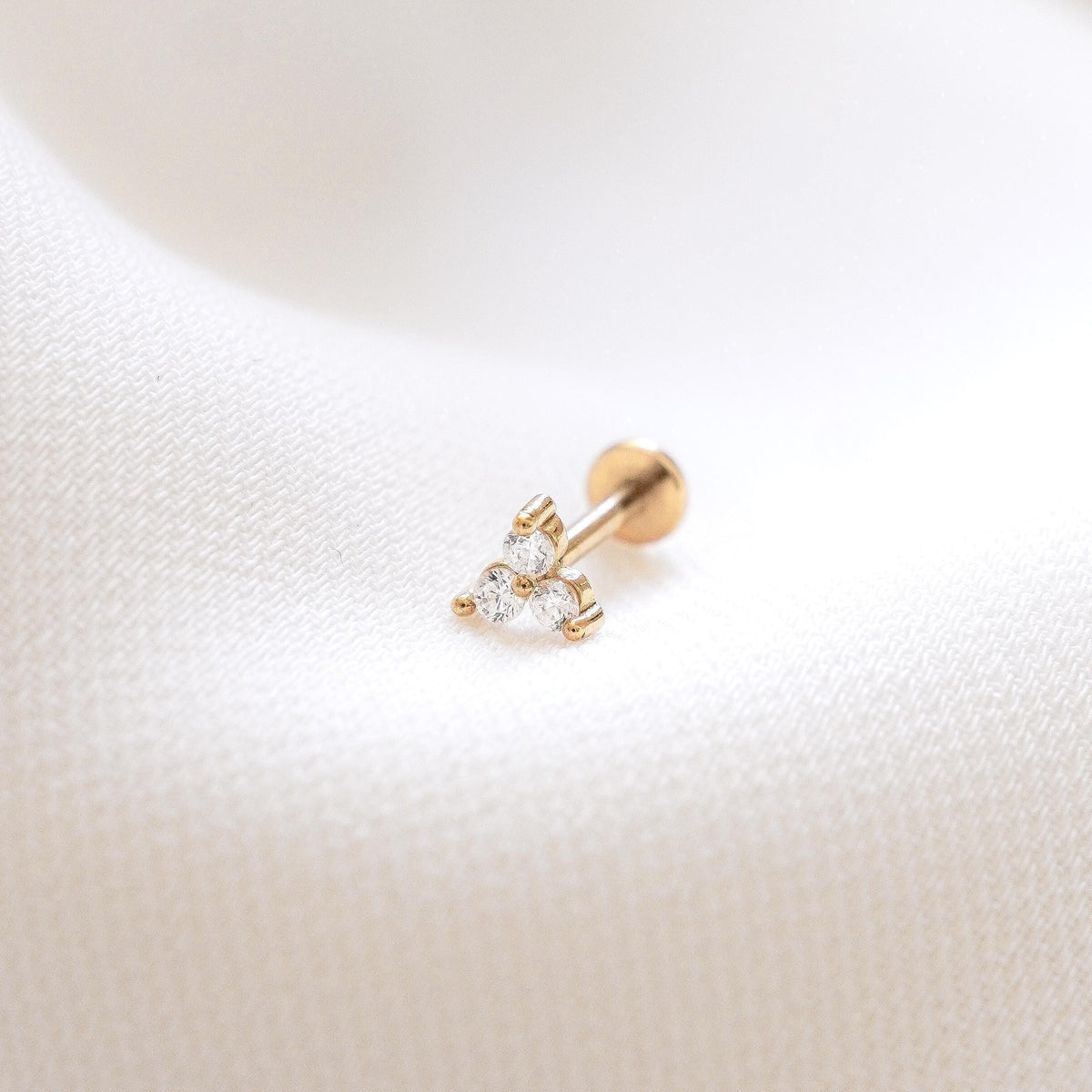 Piercing femme carré zircons Marine
