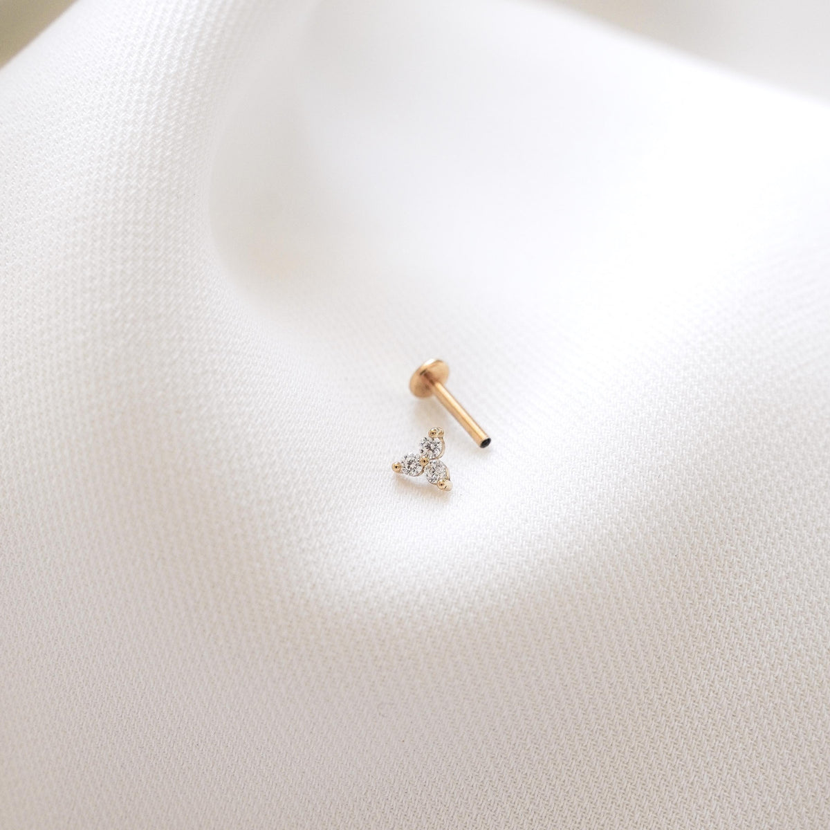 Piercing femme carré zircons Marine photo 3