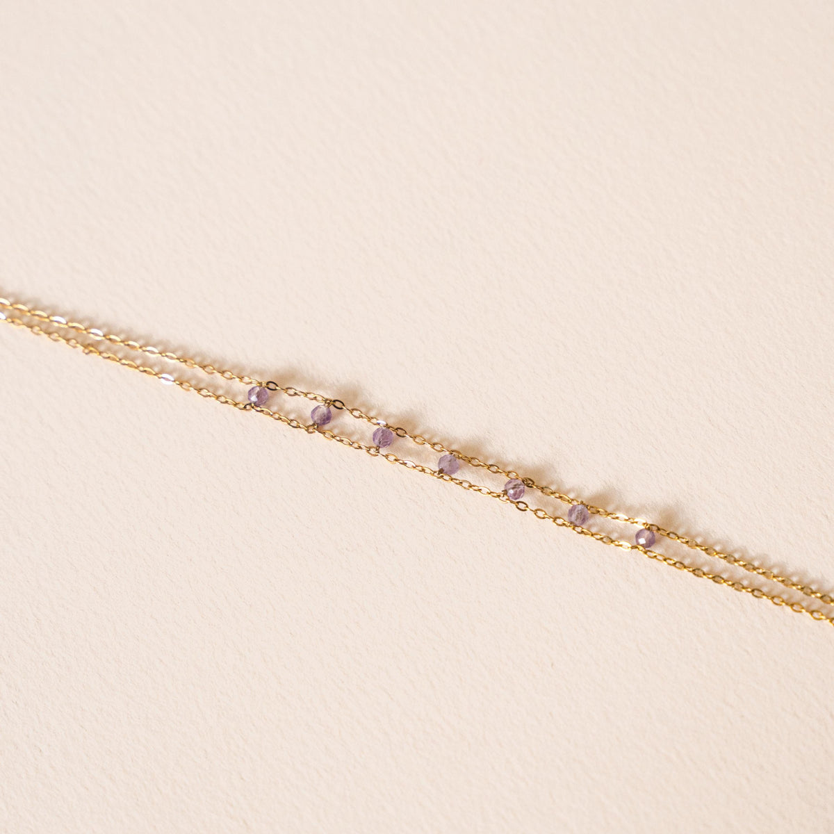 Bracelet chaîne fine perles améthyste Violette photo 2