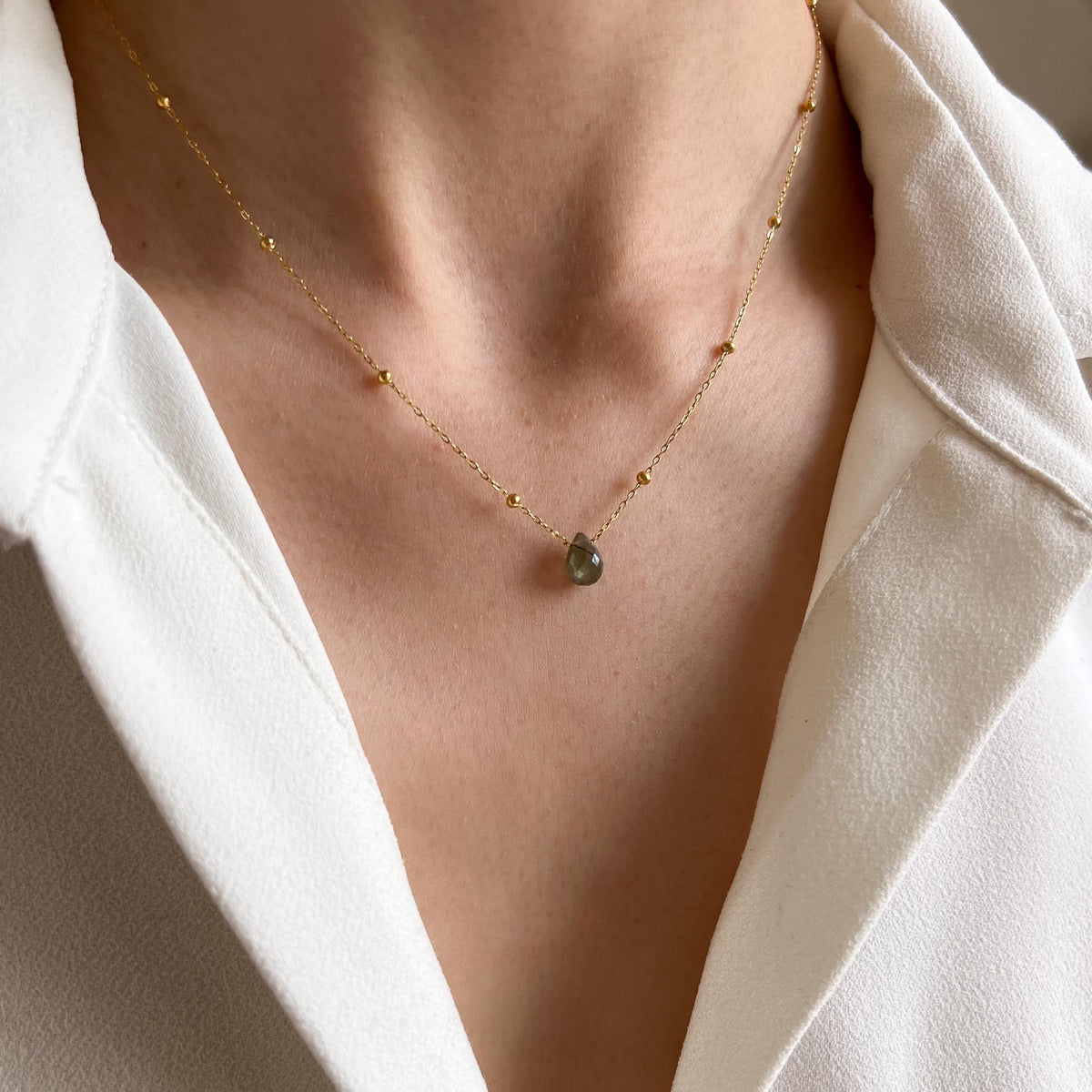 Collier pendentif goutte labradorite Félicie