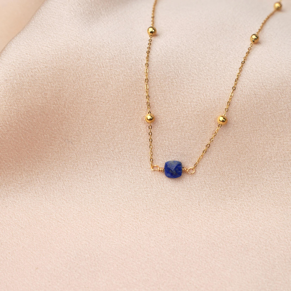 Collier pendentif pierre carrée lapis Joséphine photo 2