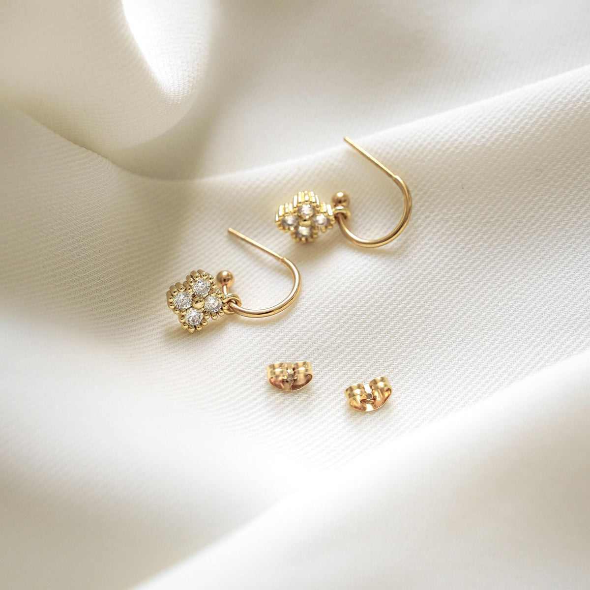 Boucles d'oreilles trèfle zircon cristal Victorine photo 3