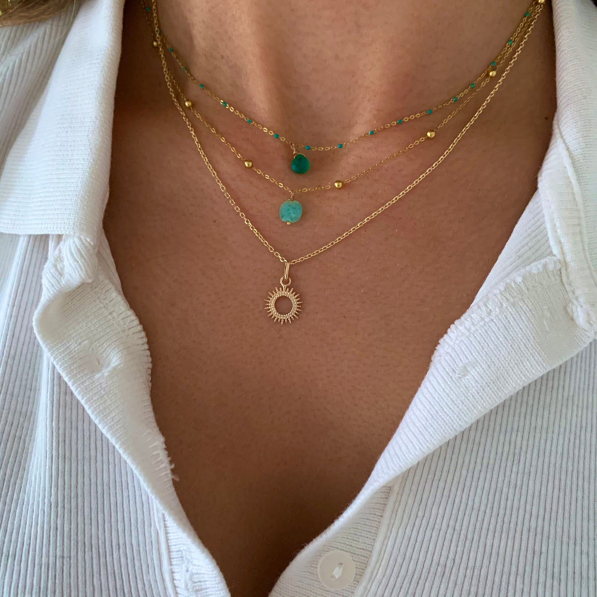 Collier plaqué or pendentif rond rayonnant Clémentine photo 2