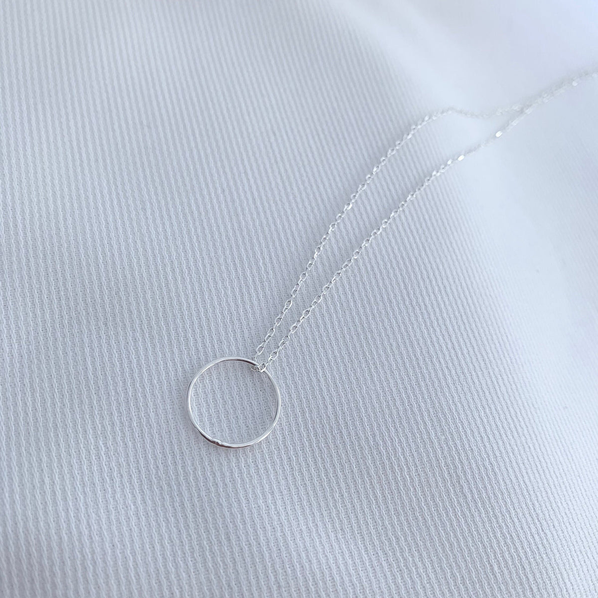 Collier argent 925 pendentif anneau rond Colombe photo 4
