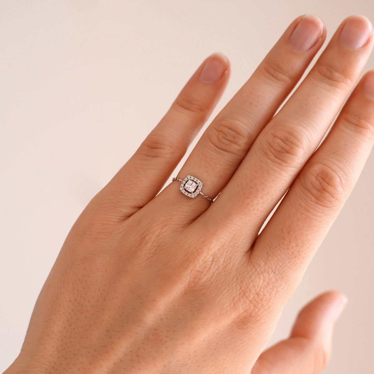 Bague chaîne argent 925 zircon carré Ninon