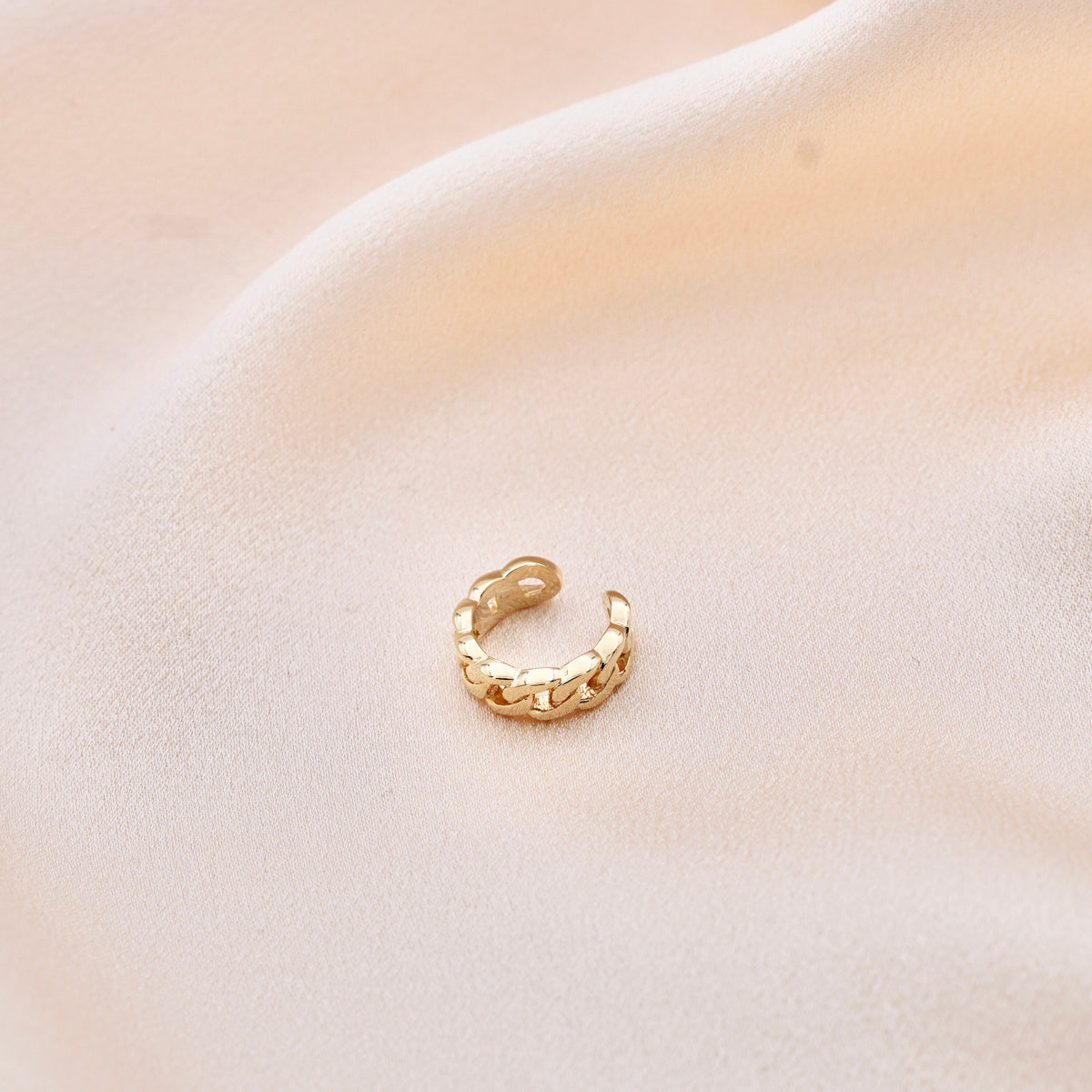 Earcuff chaîne plaqué or Romy photo 3