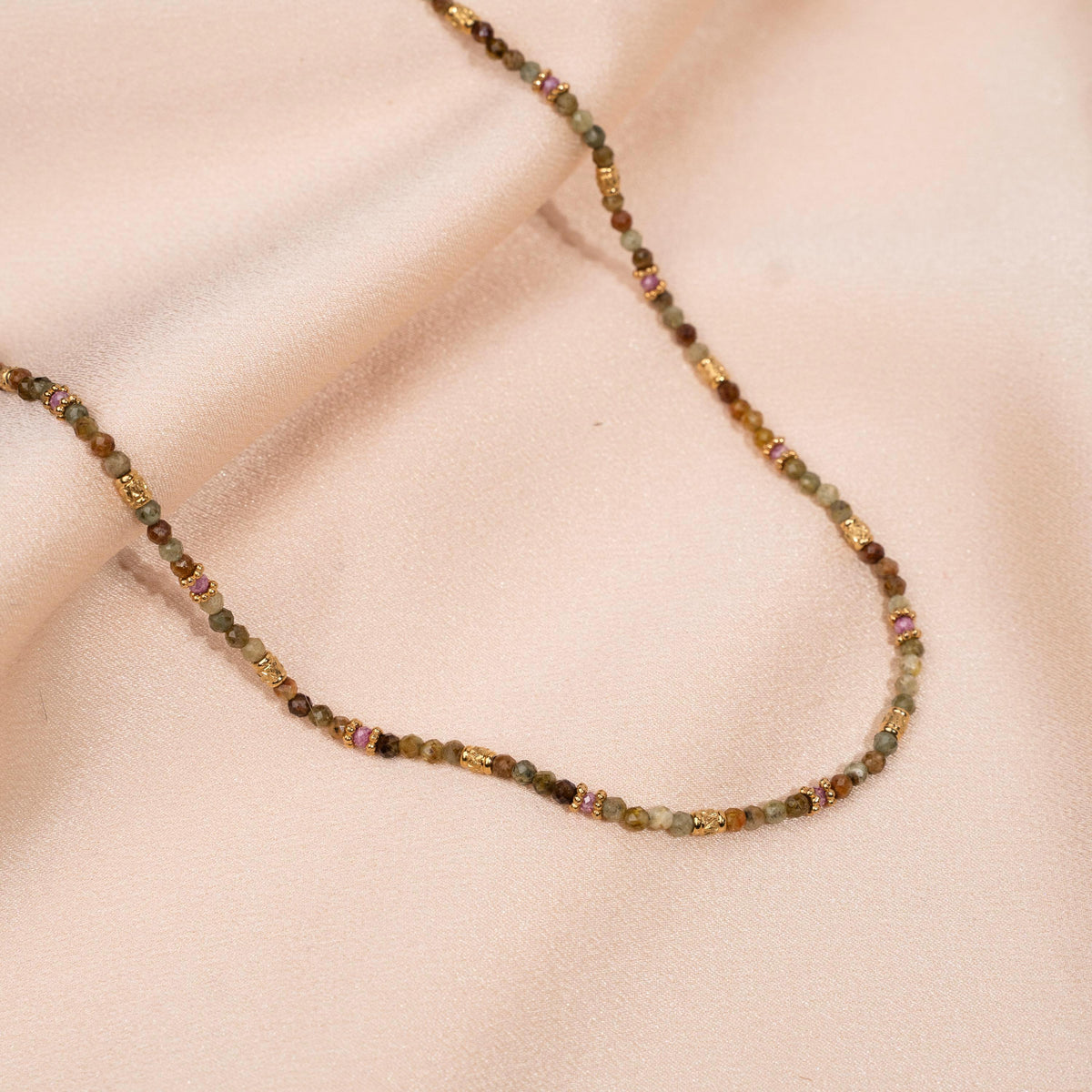 Collier perles nacre blanche Honorine photo 6