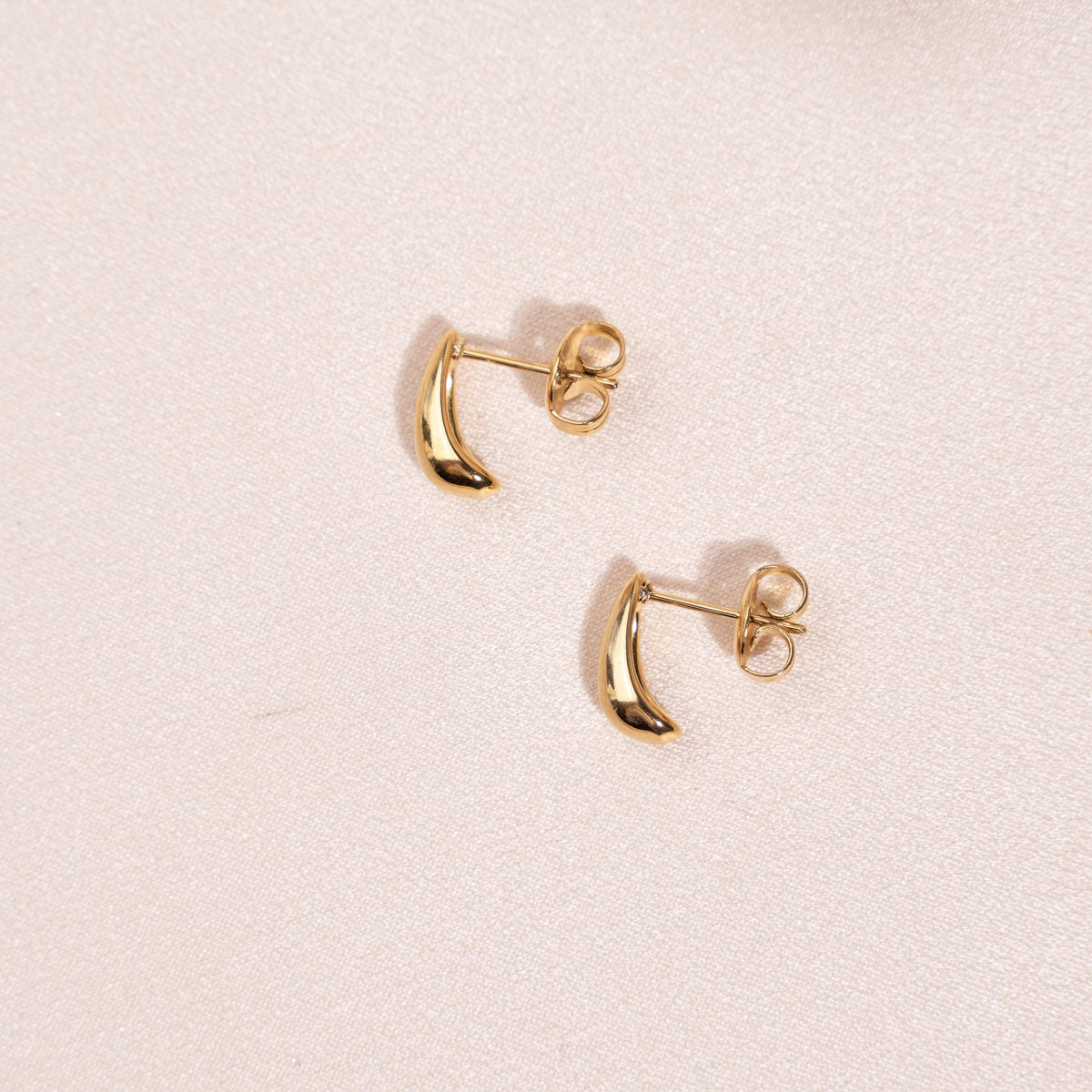 Boucles d'oreilles bombées dorées Ariane photo 5