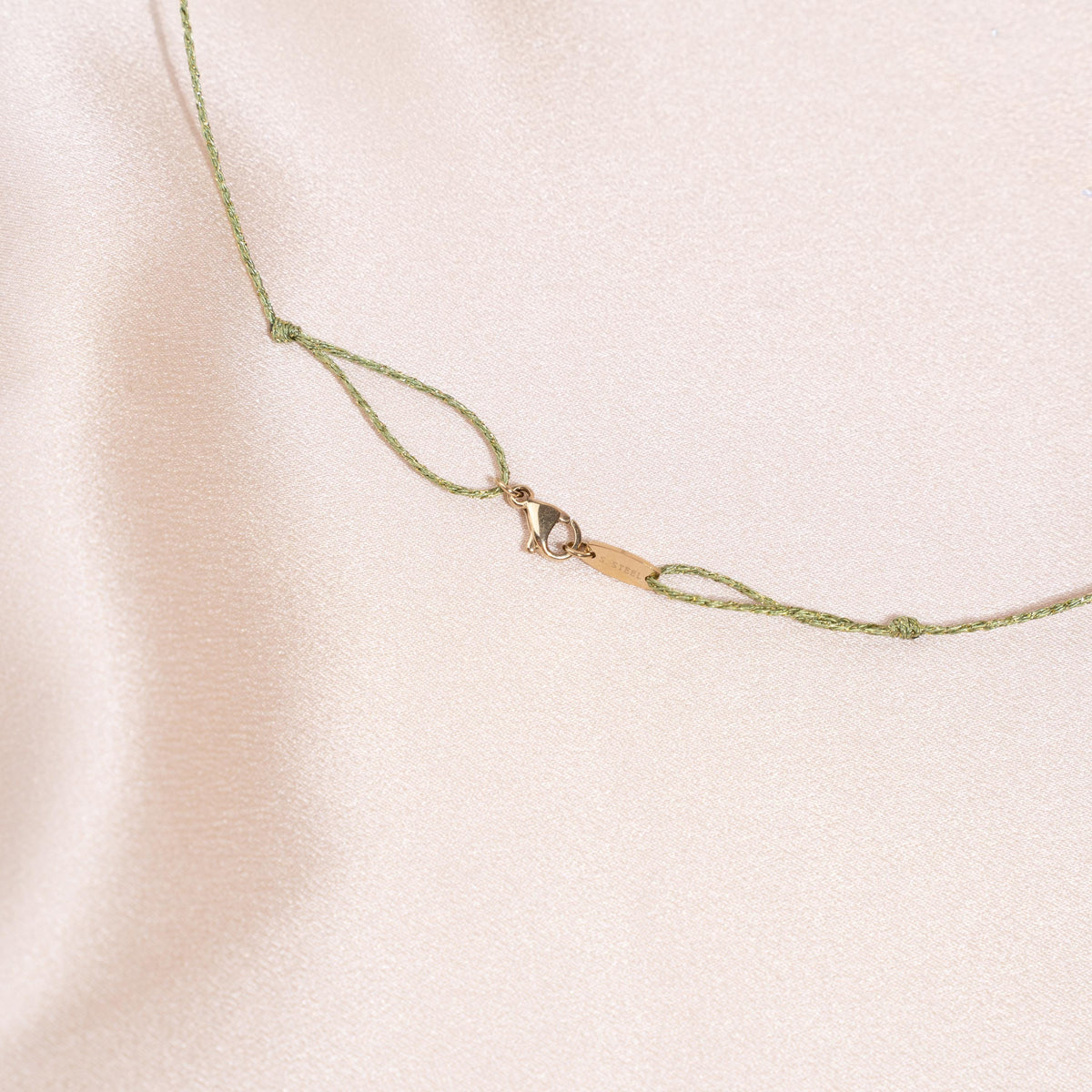 Collier pendentif goutte zircon cordon Annabelle photo 6
