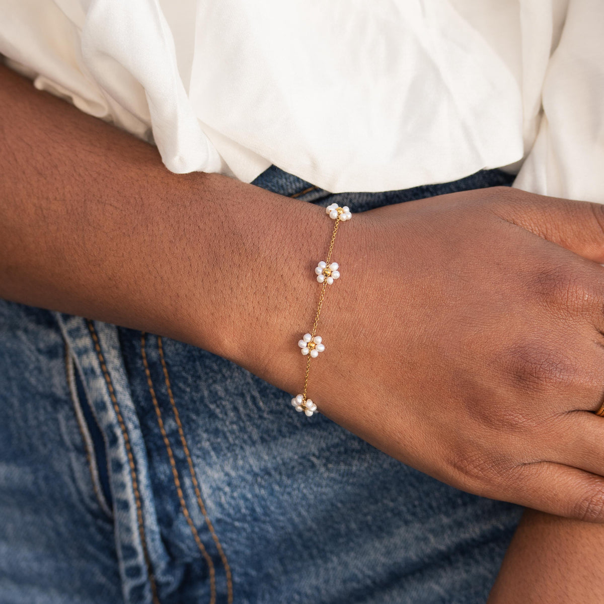 Bracelet femme fleurs nacre Luxembourg – photo 3