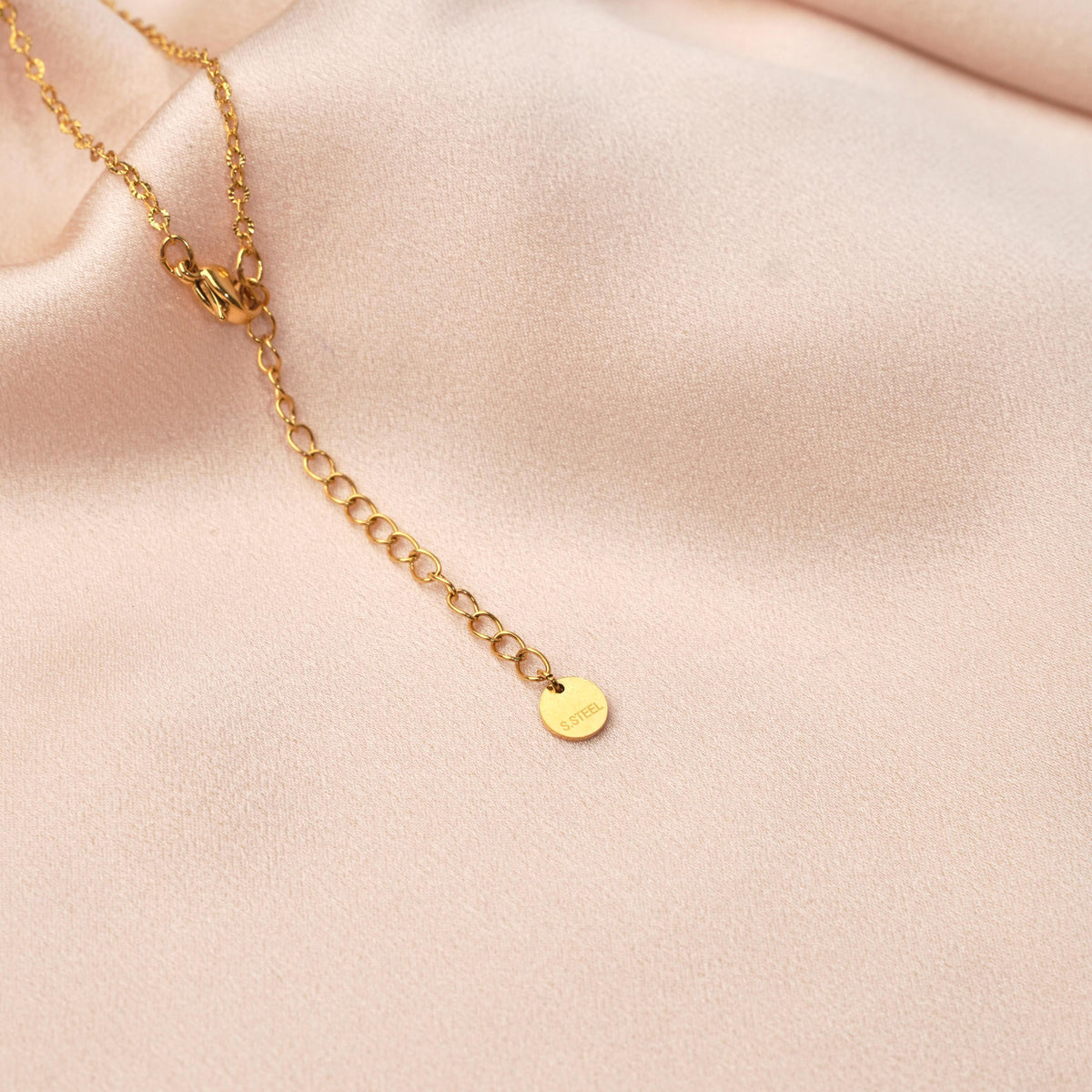 Collier pendentif piment breloques Caroline photo 5