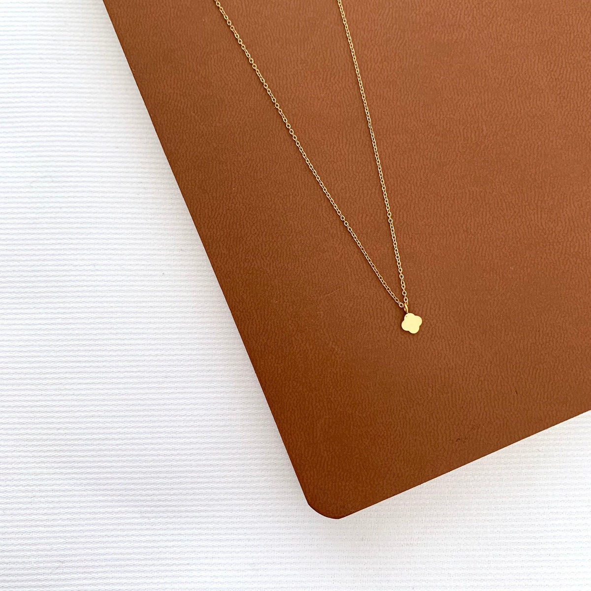 Collier pendentif trèfle Cosima photo 2