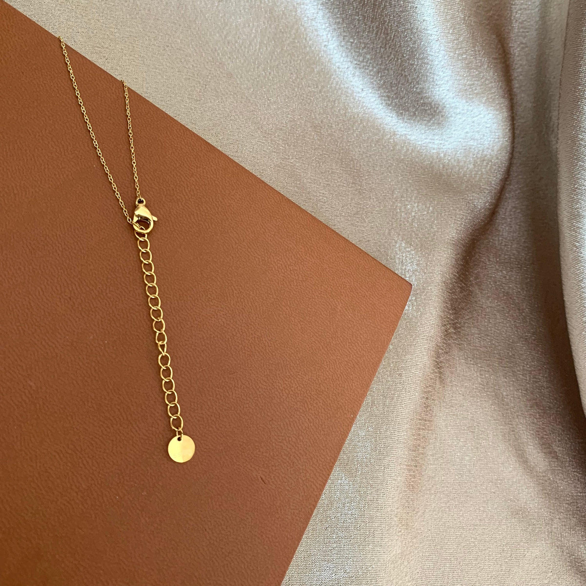 Collier pendentif goutte onyx noir Élise photo 3