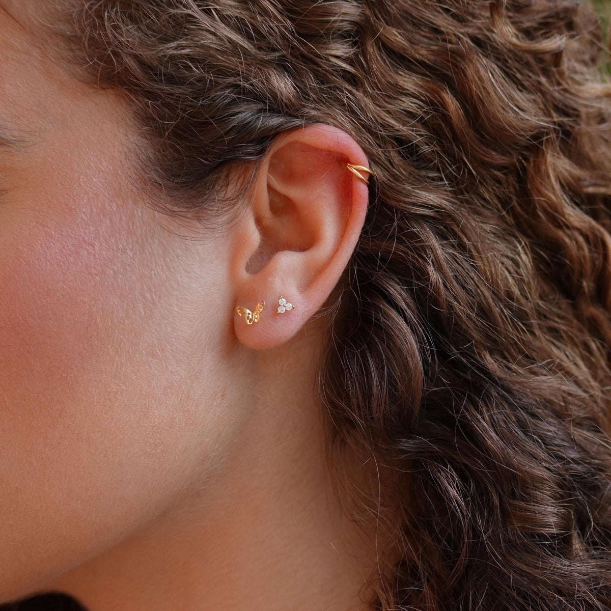 Piercing femme papillon doré Madeleine photo 2