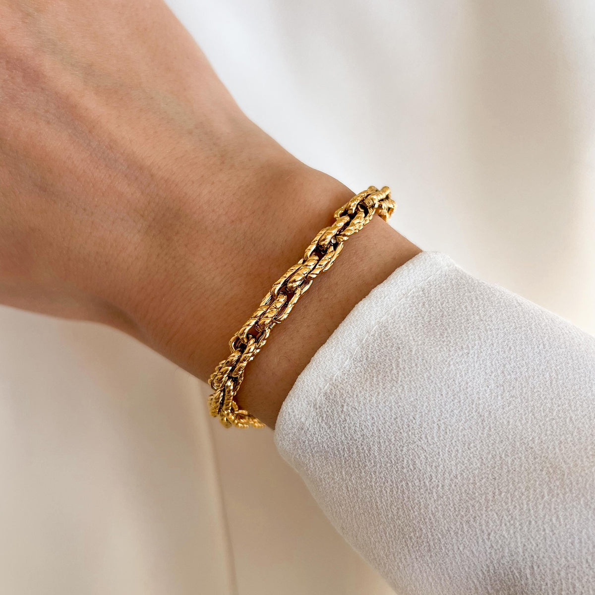 Bracelet femme grosse maille dorée Judith