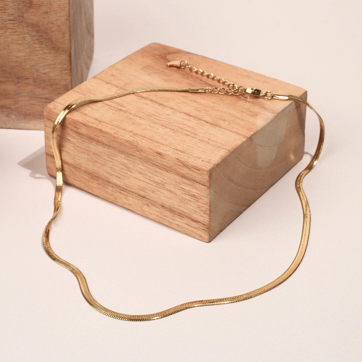Collier chaîne serpentine fin Tessa photo 3