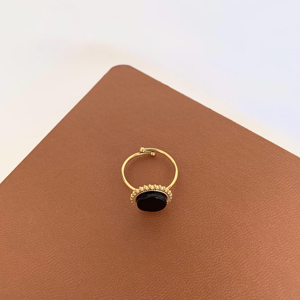 Bague pierre ronde lapis lazuli Henriette photo 2