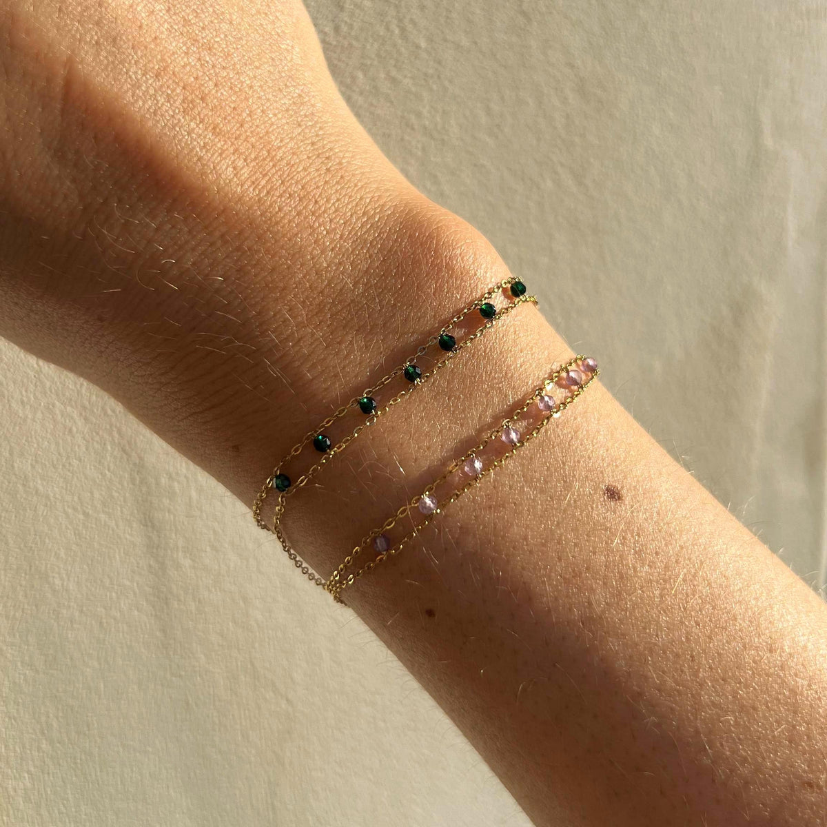 Bracelet chaîne fine perles vertes Saint-Germain photo 6