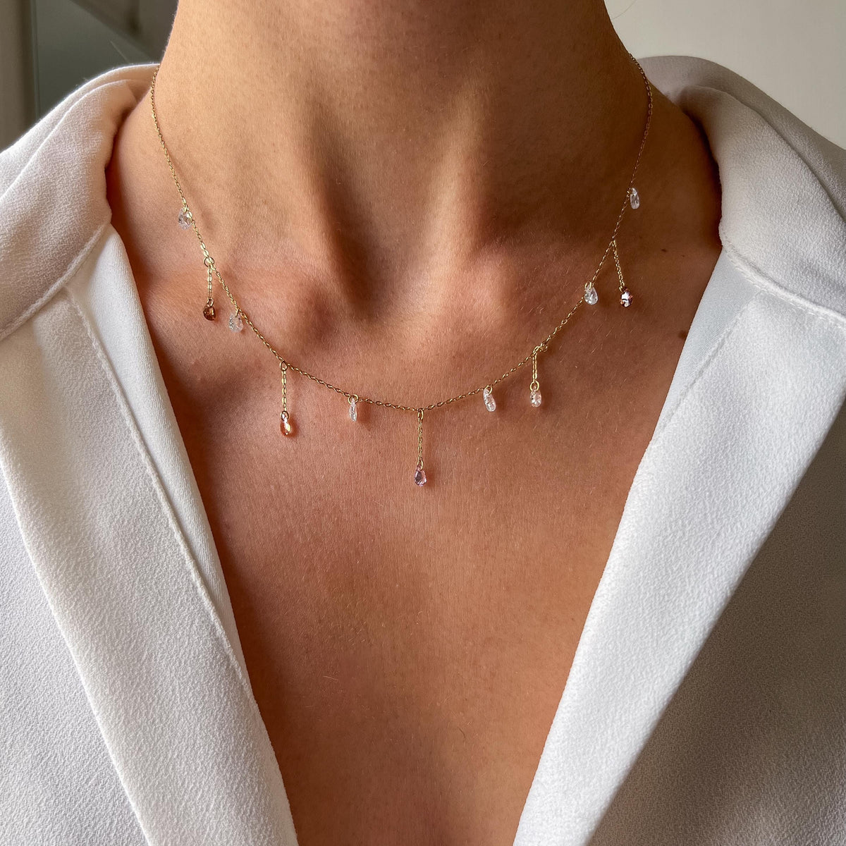 Collier gouttes zircons multicolores Marais photo 5