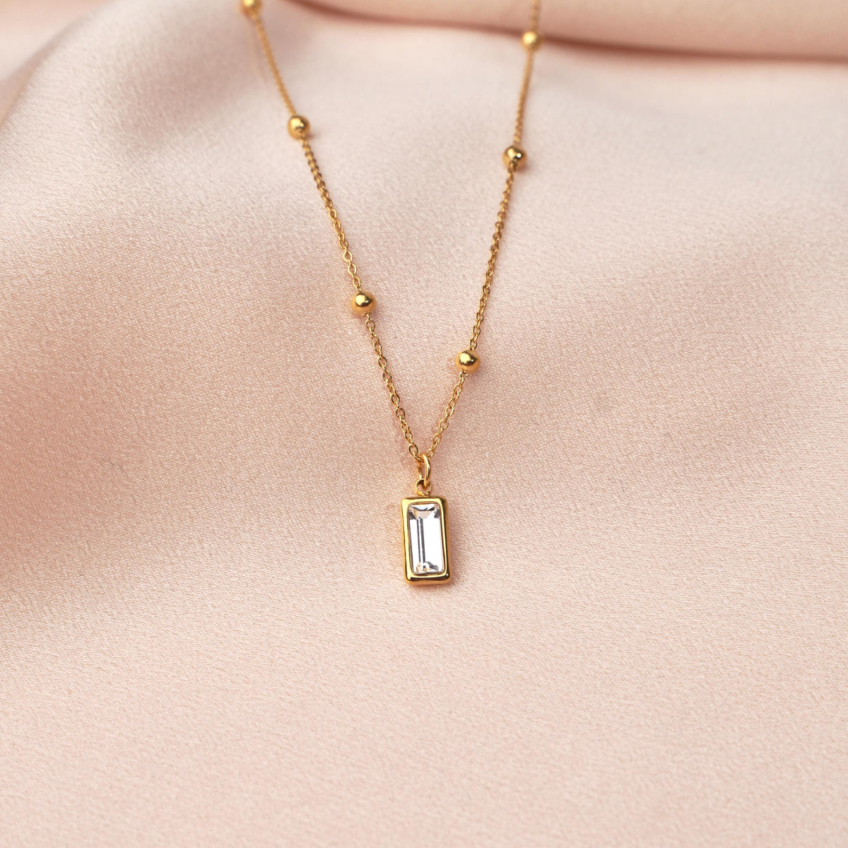 Collier pendentif rectangle zircon Mathilde photo 2