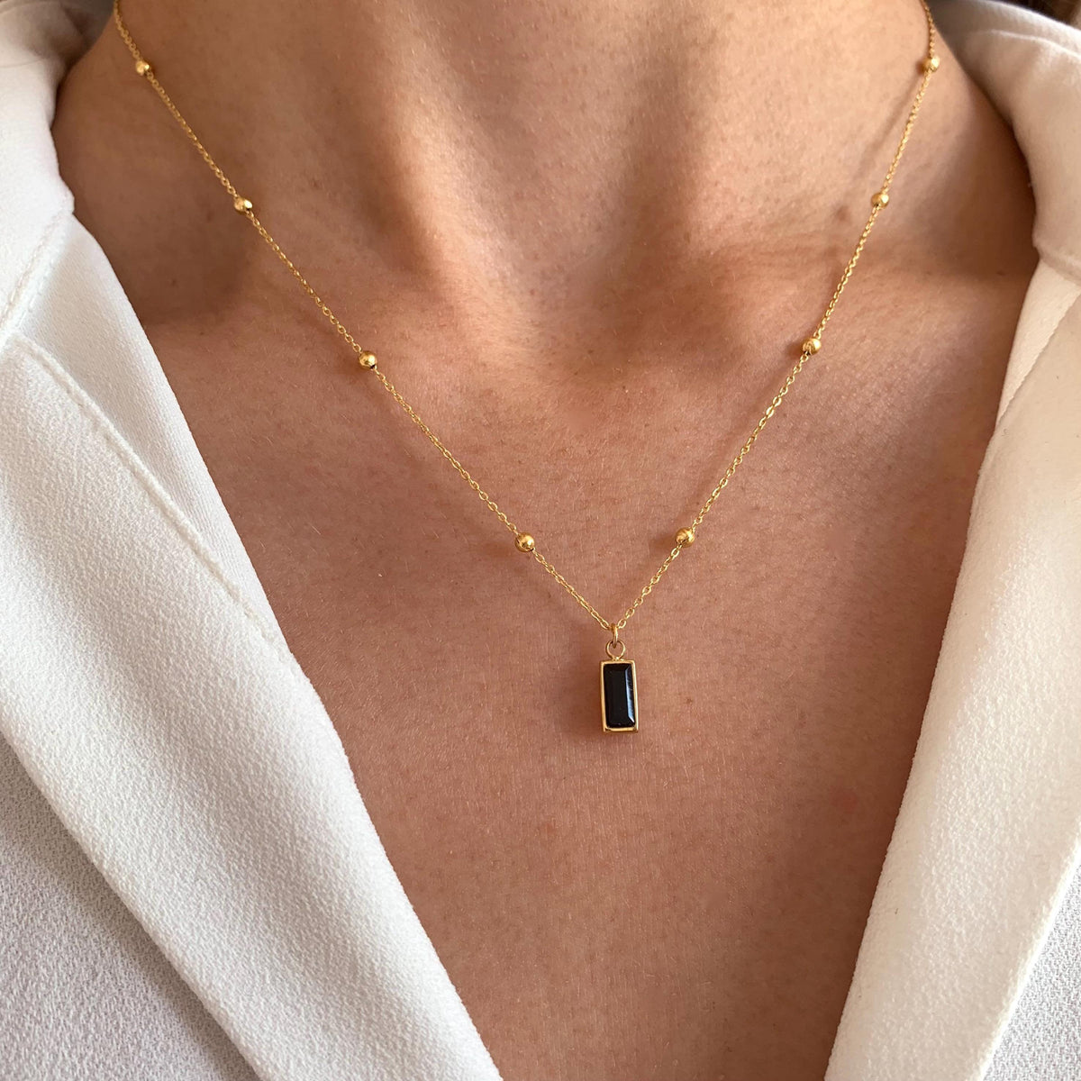Collier pendentif rectangle onyx noir Mathilde