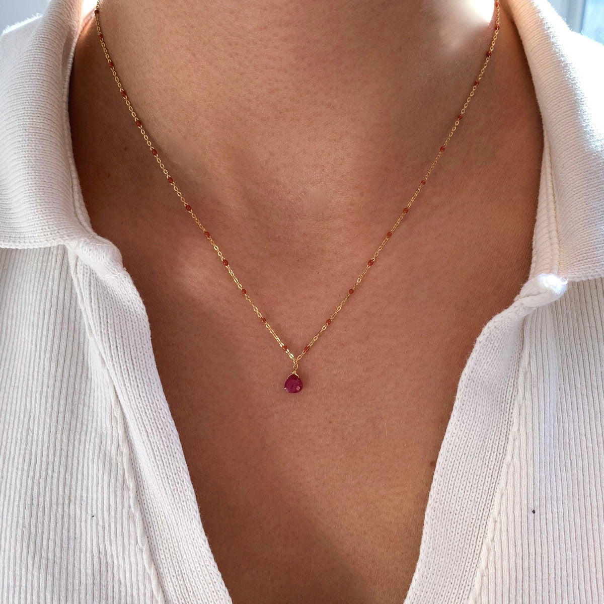 Collier pendentif pierre goutte grenat Margot