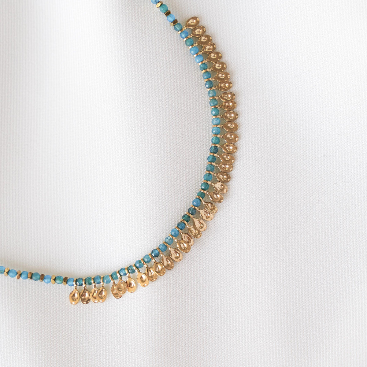 Collier perles apatite pampilles dorées Garance photo 2