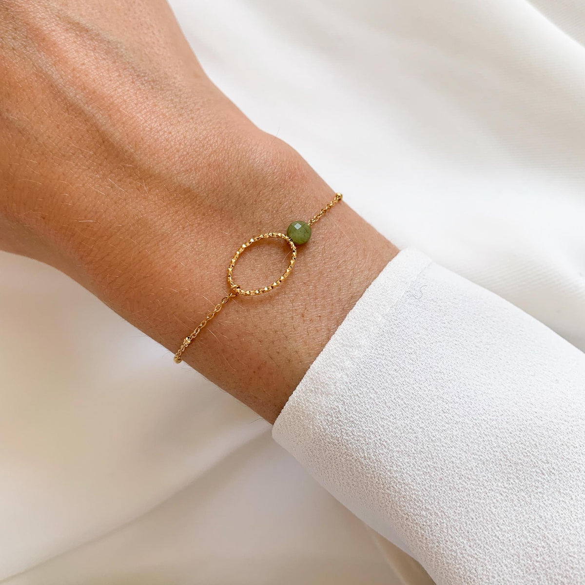 Bracelet anneau ovale perle nacrée Lucie photo 5